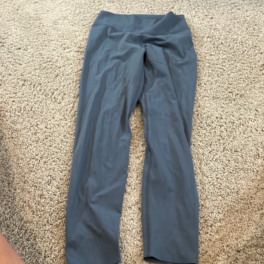 Blue leggings